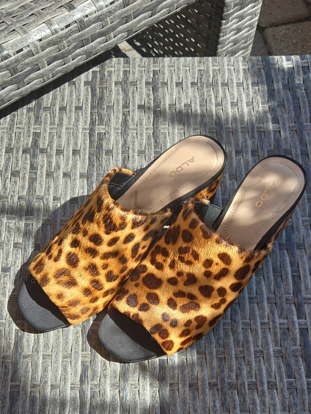 ✨️🐆Aldo Alaska 967 Leopard Print Leather Heeled Mule Sandals Size 8.5🐆✨️
